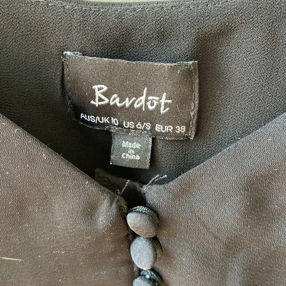 Bardot Black Tank - Picture 4 of 4